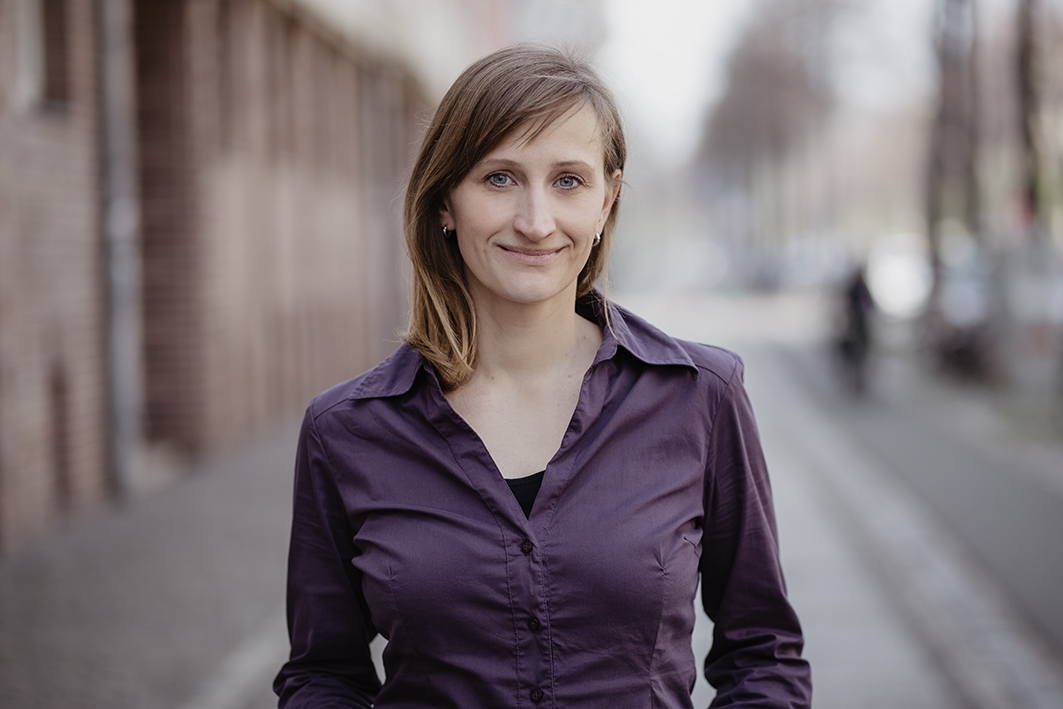 Liane Schönwald, Psychologische Psychotherapeutin